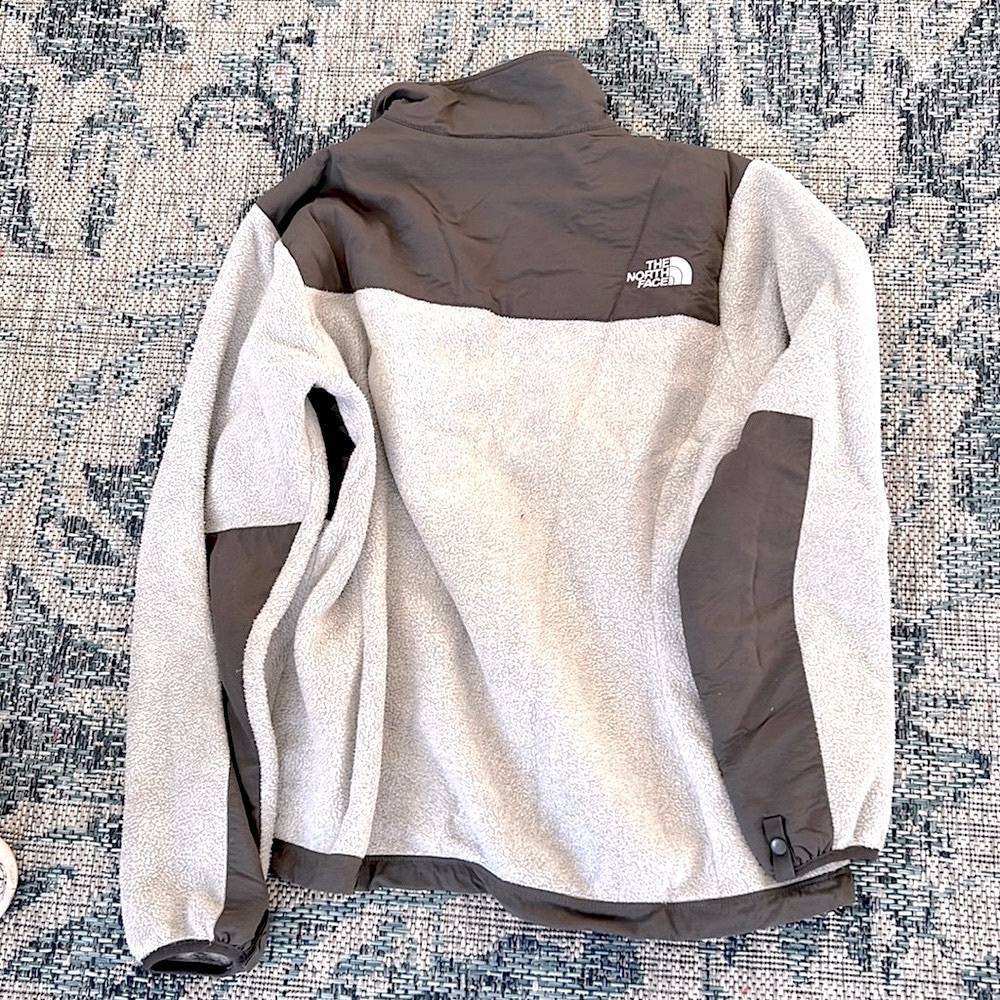🔥LAST CHANCE🔥The North Face - light gray fleece - Picture 1 of 4